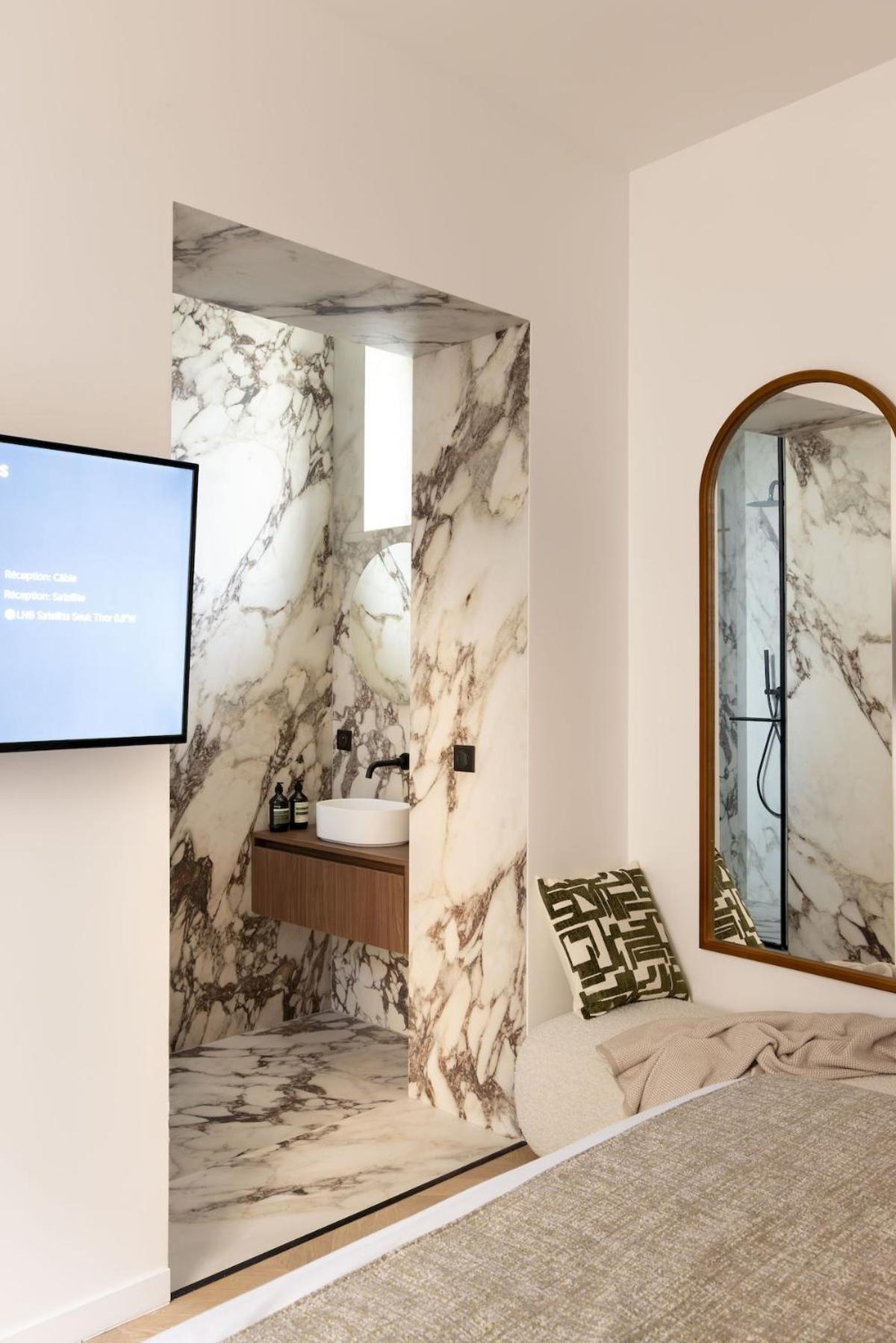 Luxury Comfort 3bd 8p Heart Of Le Marais Apartment